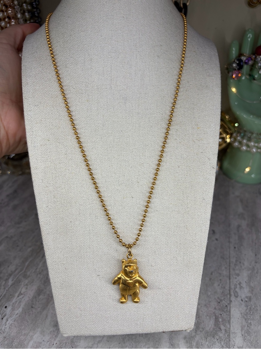 Disney Articulated Winnie The Pooh Necklace Gold Tone Ball Chain Jewelry